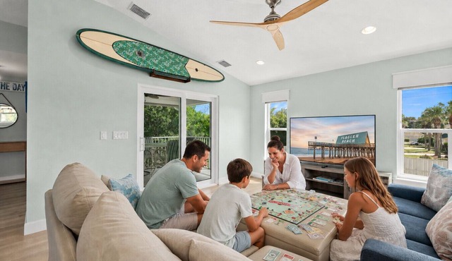 3BR Beach Walk Home with 2 Private Suites in Quiet Setting