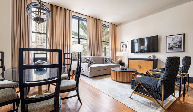 4BR Conjoined Group Unit on Canal Street | The Mayfair