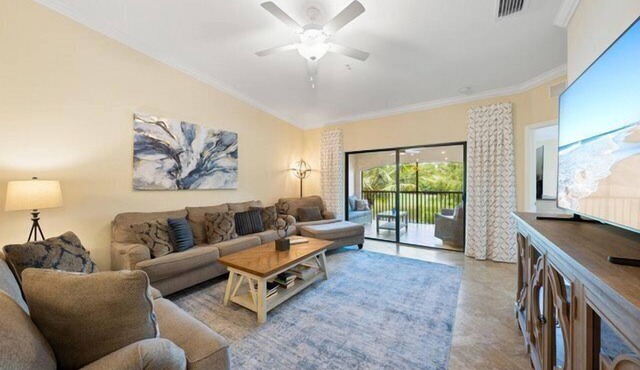 5026 Bonita National Condo