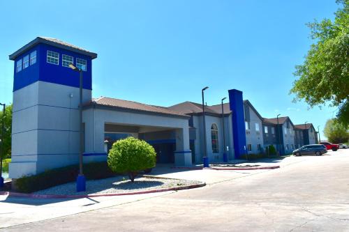 Americas Best Value Inn & Suites Haltom City Ft. Worth in Haltom City