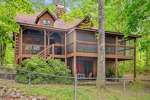Arrowhead- Perfect Lakeside Retreat