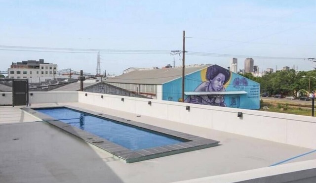 Artistic 2-Bedroom Apartment in Historic Bywater, New Orleans