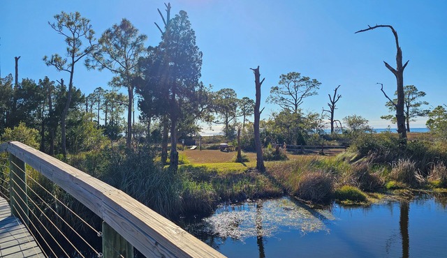 August 2026 Big Savings! Ground Level, Bayside Retreat w/bay access!