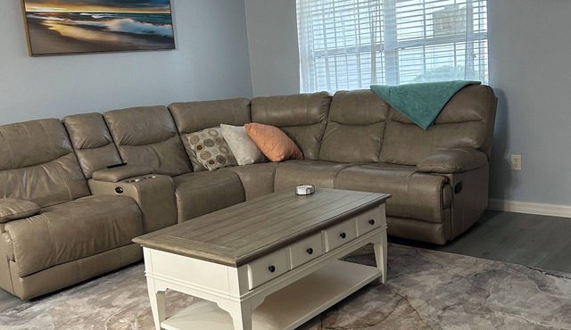 Bargain prices. Two king and one queen bed. Pet friendly. Golf cart included.