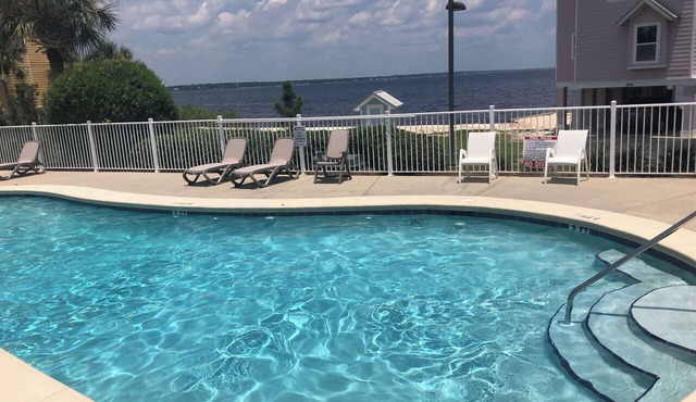Bayfront Paradise-Steps to Sand, Pool, Kayaking