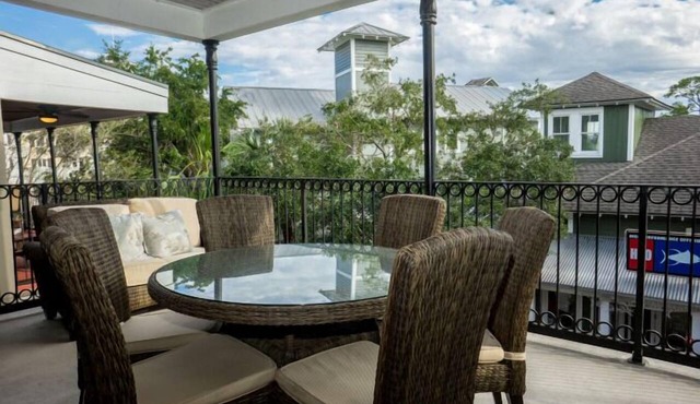 "Baytowne Bliss: Fisherman's Wharf 2-Bedroom Condo with Village Views" at Sandestin Golf and Beach Resort!