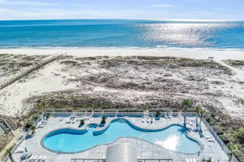 Beach view Plantation 4515 with multiple resort amenities