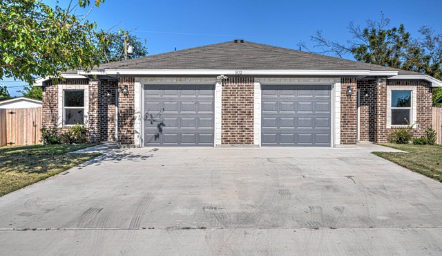 Beautiful New 3 Bed, 2 Bath, Come and See!