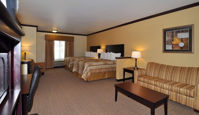 Best Western Plus Royal Mountain Inn & Suites