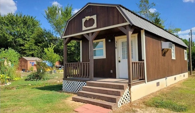 Cabin at Peace N Quiet RV