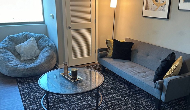 Charming 1 bedroom apartment with fitness center lovely Buckhead in Atlanta