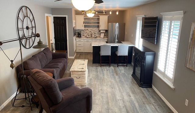 Charming 1-bedroom house in Buncombe Creek - Kingston, OK