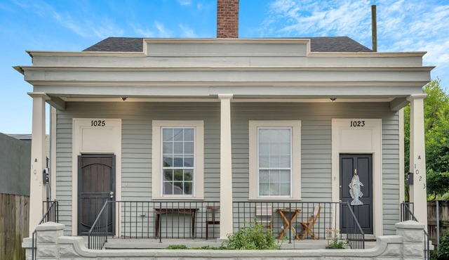 Charming 1 bedroom in historic home -Festival Stay