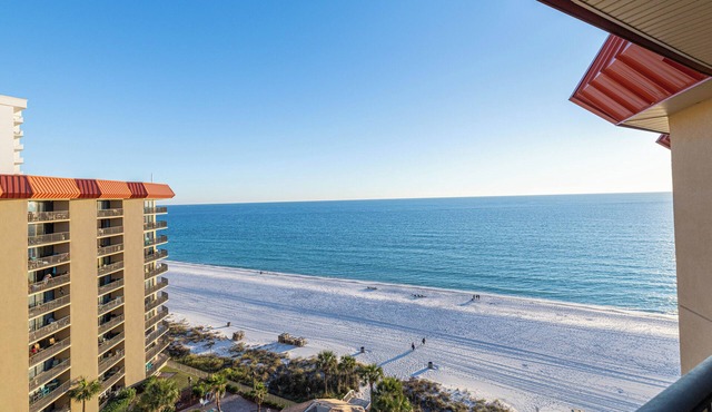 Charming 2-bedroom condo in beautiful Panama City Beach, FL. Will complete soon