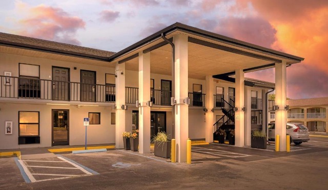 Clarion Pointe Alachua - Gainesville Area