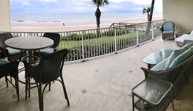Coastal Breeze, Breakers, on the beach in Ponte Vedra!
