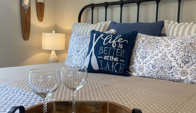 Come Relax at THE CROW'S NEST , Patriot Pointe at Lake Eufaula. in Eufaula
