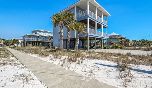 Completely renovated house. Lots of fun bright colors & right by the beach!