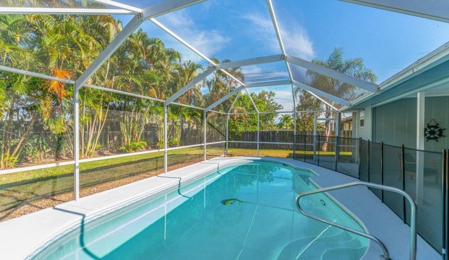 Completely renovated! Private 3/2/2 heated pool home in Port St Lucie FL!