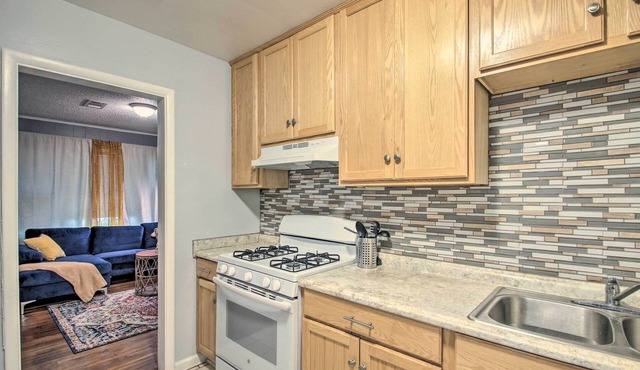 Convenient Pensacola Home w/ Deck & Fire Pit!