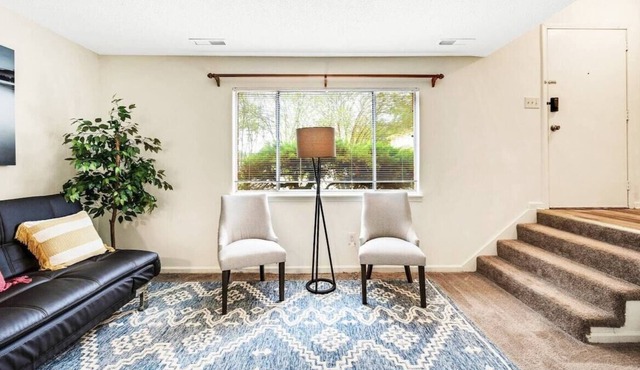 Convenient Townhome in Alabaster near Birmingham