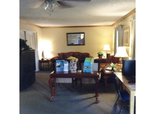 Country Inn & Suite