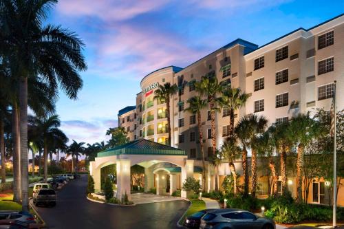 Courtyard by Marriott Fort Lauderdale Airport & Cruise Port in Dania Beach