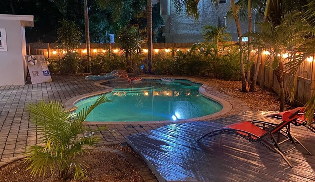 Cozy 3BR/3BA Retreat with Private Pool Minutes from Airport/Beach