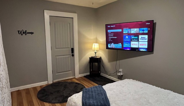Cozy Apartment Little Rock Pets Welcome