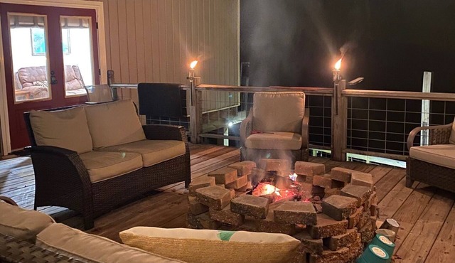 Cozy guest house on the Tangipahoa River