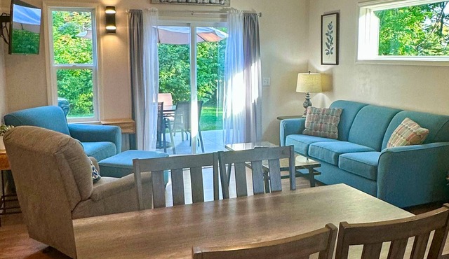 Destination Leisure – Cottage A, 2BR Next to Mitchell State Park Campground in Cadillac