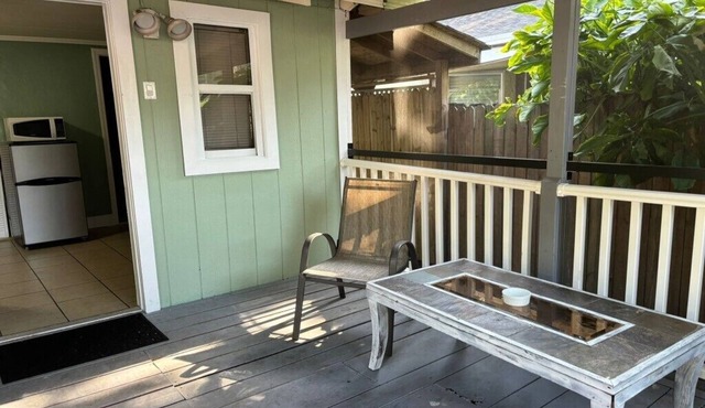 Downtown Sarasota, 1BR/1BA, Pet-Friendly, 3 PPL, Playground, Unit 2 in Sarasota