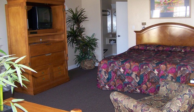 Emerald Sands Inn in Milton