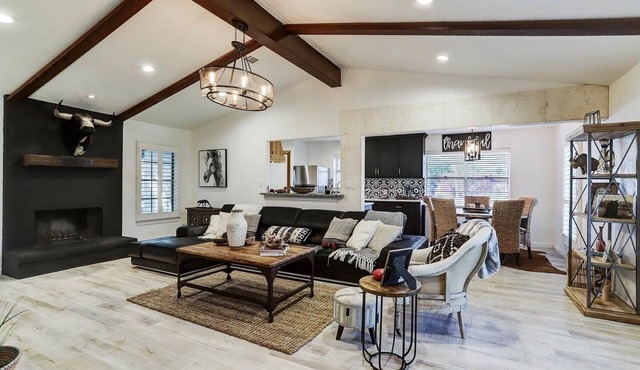 Encino Ranch - A relaxing Retreat