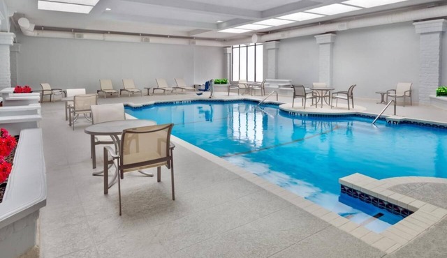 Ensuring a Very Comfortable & Memorable Stay! 4 Comfortable Units, Indoor Pool!