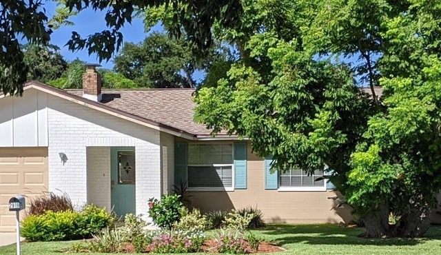 ENTIRE HOME! Ultra Clean! 7 minutes from the Beach! Family Friendly!