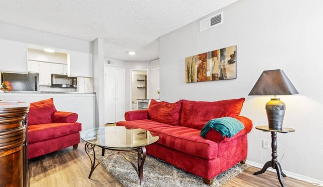 EXTENDED STAY IN DFW- One Bedroom Apartment