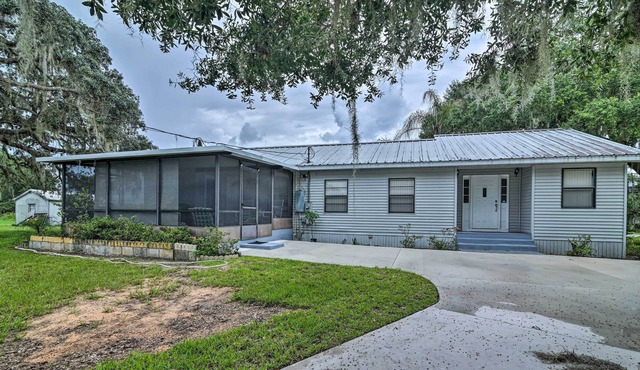 Family Home w/ Yard + Grill, Steps to Reedy Lake!