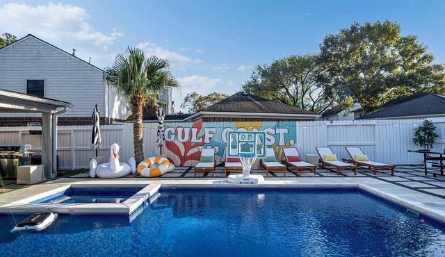 Family Luxury Villa w/Pool & Game Room Pet OK