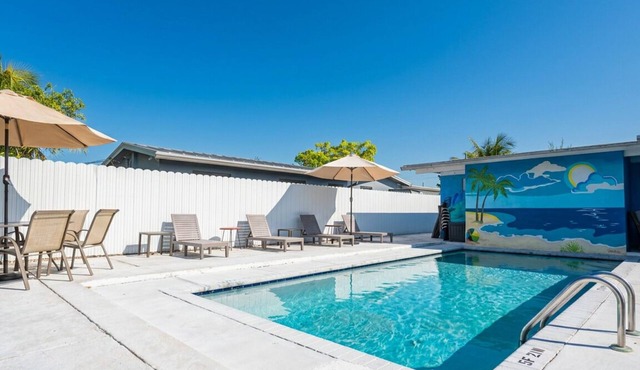 FIFA World Cup 2026 · 4BR Saltwater Pool · 15 Min Hard Rock