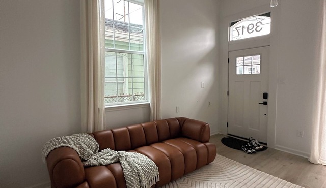 Garden District Hive in New Orleans with AC, WiFi