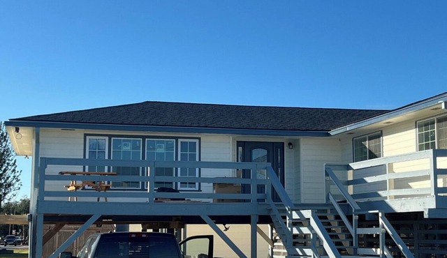 Greatest Fishing in World! 4bd/2.5ba w/WIFI