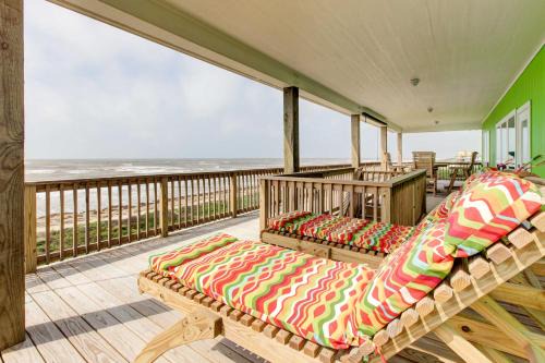 Gulf Access! Group-Friendly Gilchrist Beach House