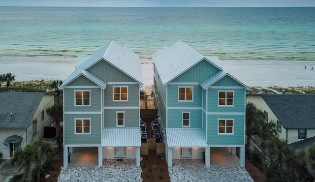 Gulf-Front Luxury Home with Private Pool, Beach Access & Bikes!