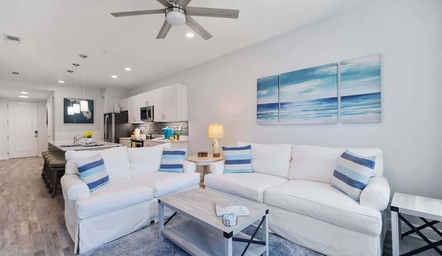 Gulf Place Condo 3 Private Beach Accesses 3 Pools