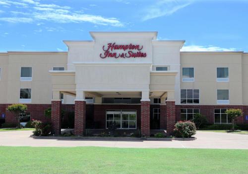 Hampton Inn and Suites Stephenville in Stephenville
