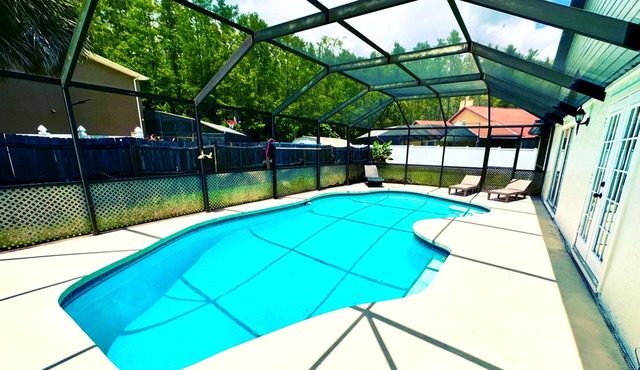 Heated Pool No Resort Fees Disney Area Sleeps 8