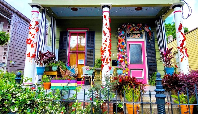 Historic NOLA w/ King AND Queen Bed 5 min from French Quarter!