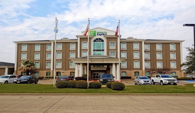 Holiday Inn Express Hotel & Suites Corsicana by IHG