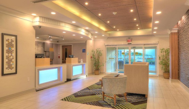 Holiday Inn Express Hotel & Suites Mobile Saraland by IHG